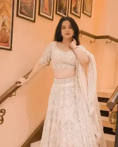 Escort Service In Kalmunai